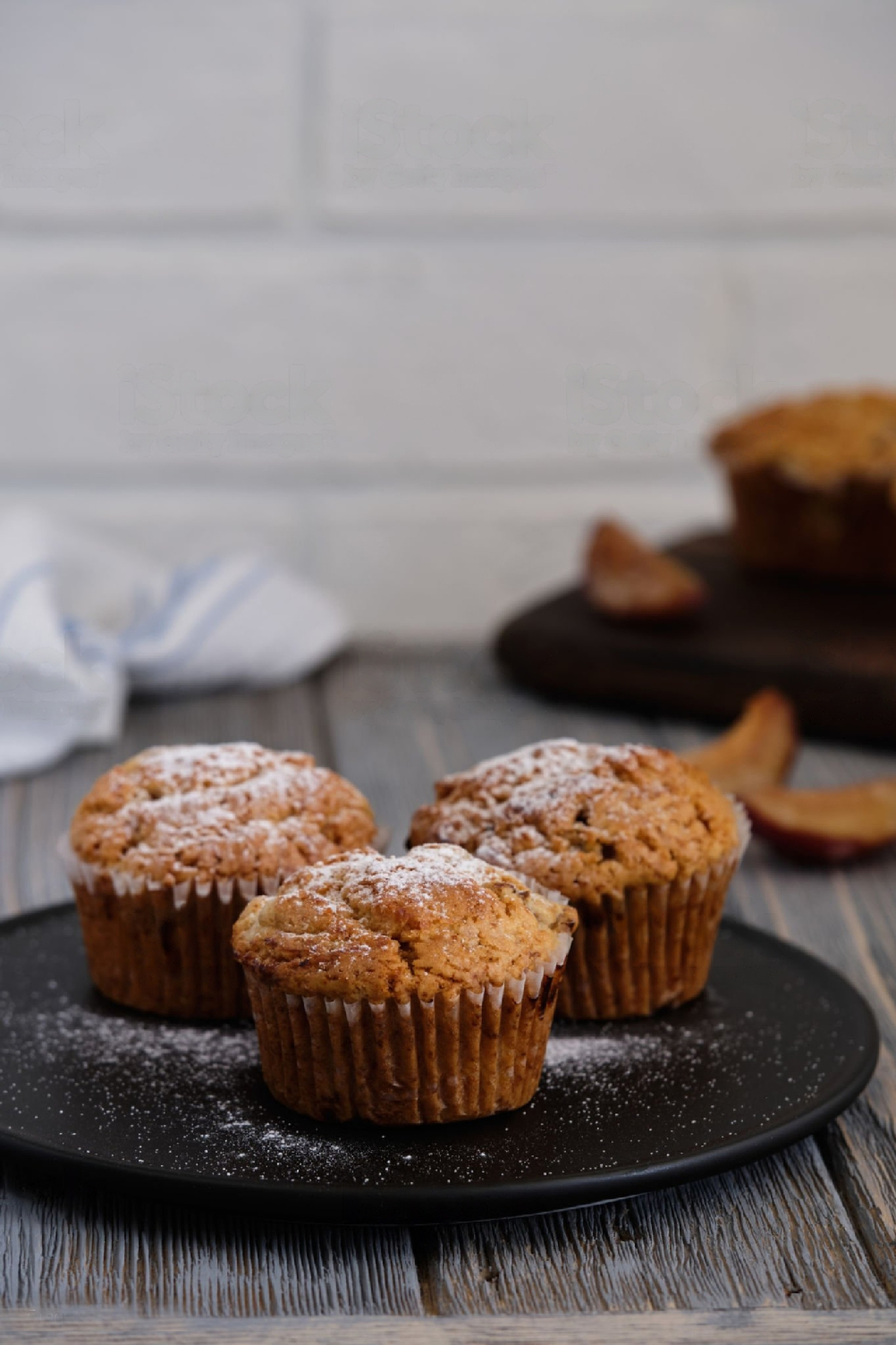 Retsept | Siirupised muffinid sidrun-liivateega 